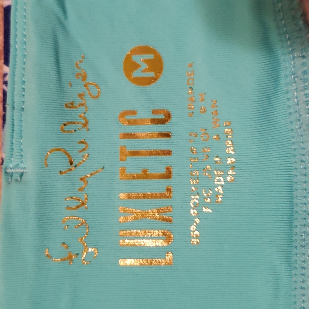 Lilly Pulitzer Luxletic Whisper Blue Women's Capris - Picture 3 of 12